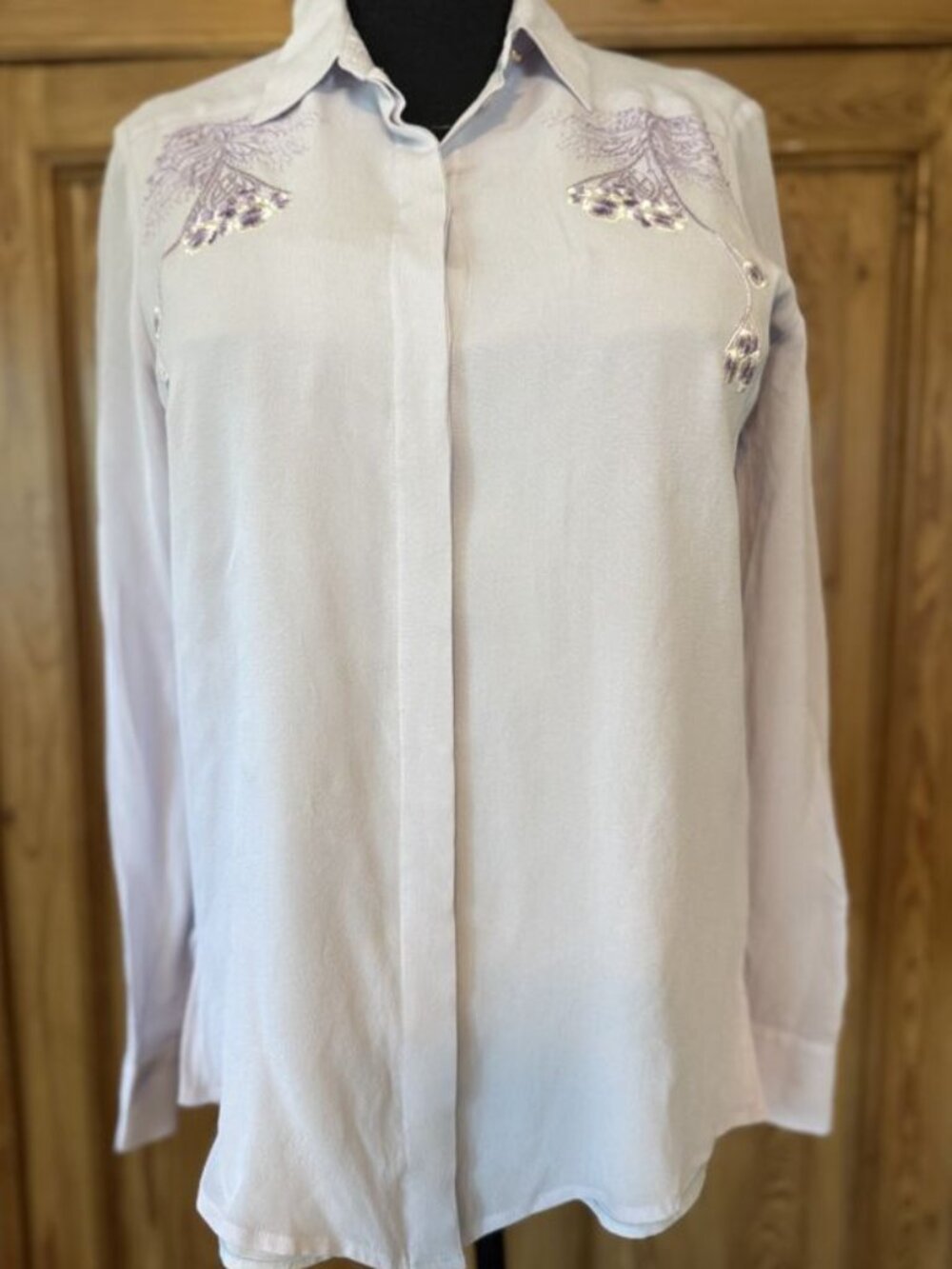 Lavender Embroidered Floral Shirt Size XL